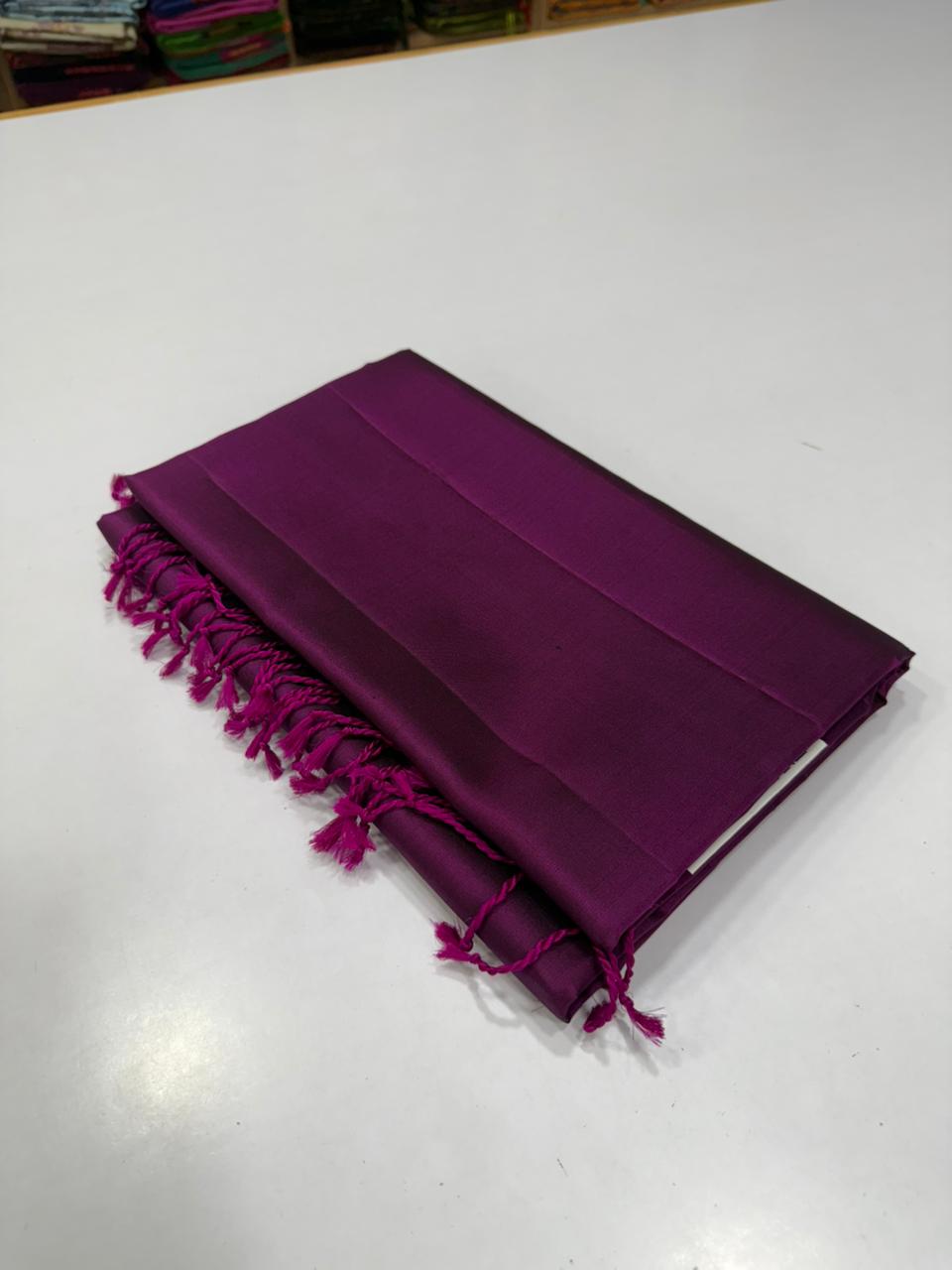 VSP728 - dark purple color body, pallu , blouse - Pure silk saree